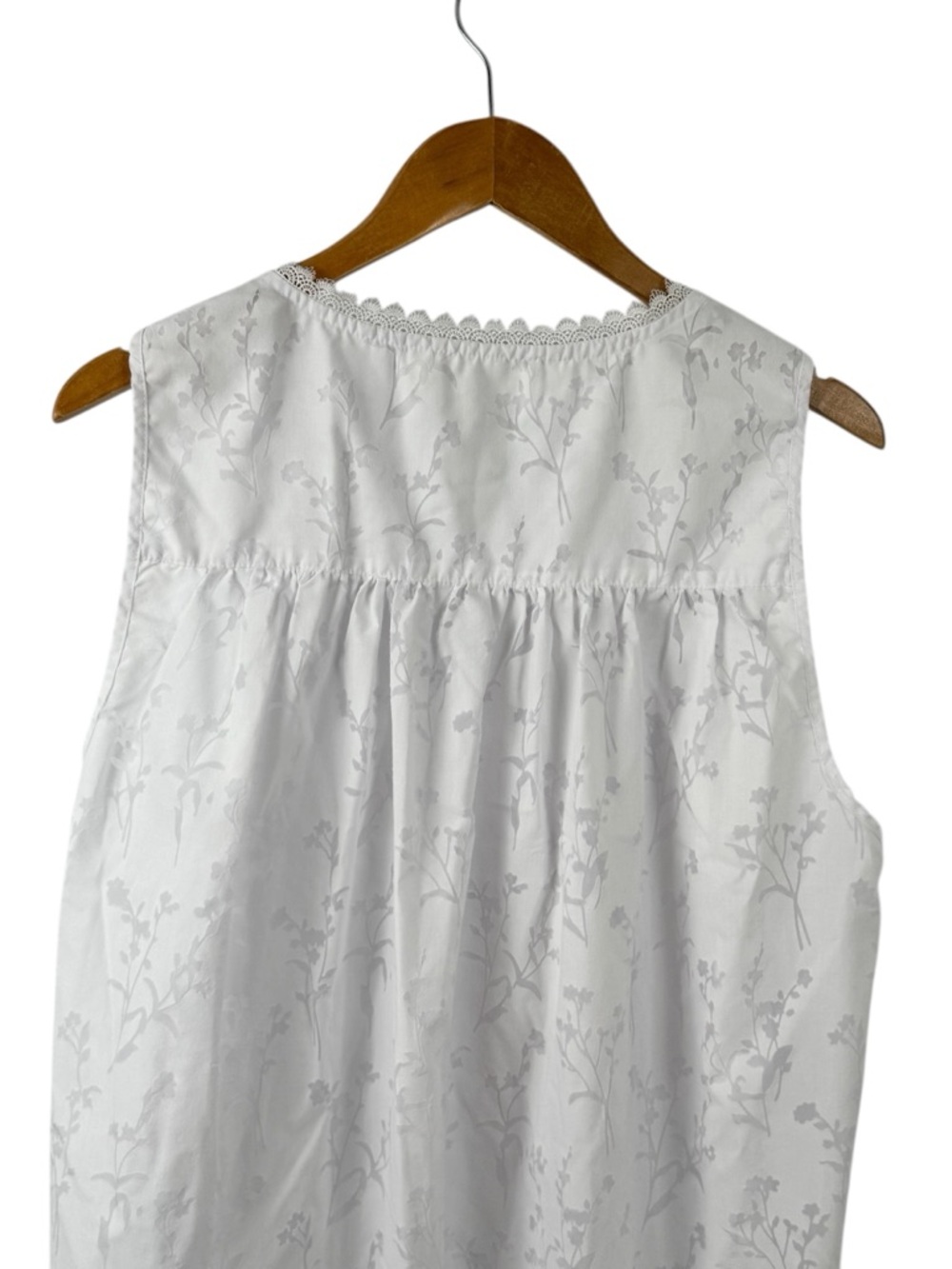 Eileen West Nightgown Medium White Cotton Floral Sleeveless Lace Trim Sleepwear - Picture 7 of 16